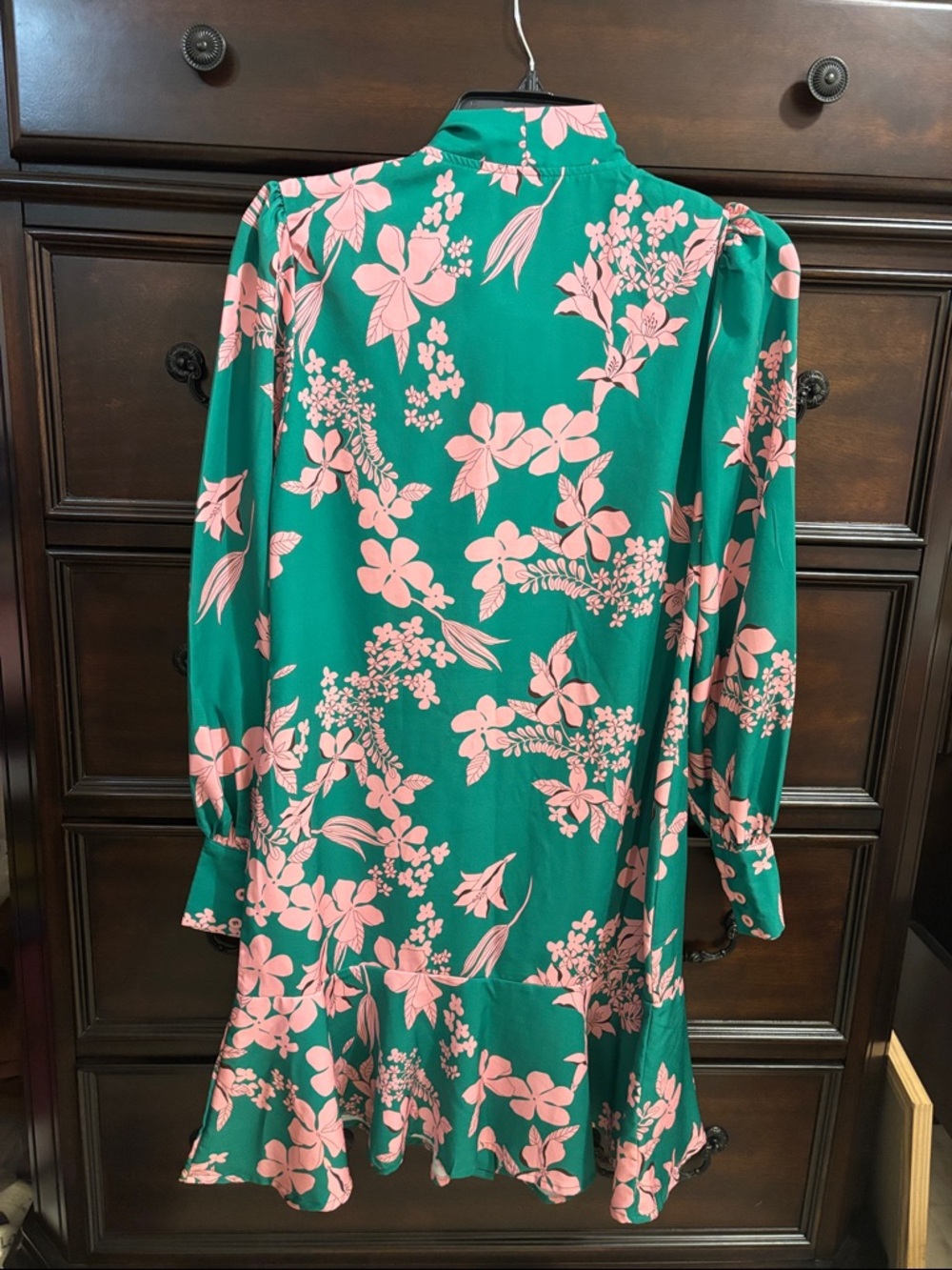 SHEIN Green Dress with Pink Floral Tie-Neck - Picture 5 of 6